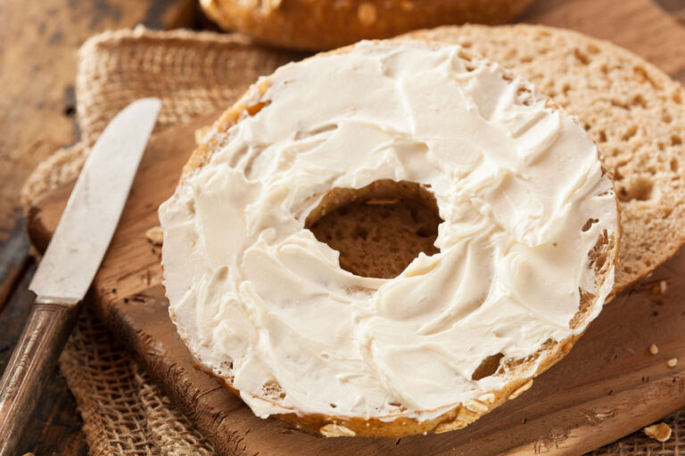 Bagel with Cream Cheese Recipe