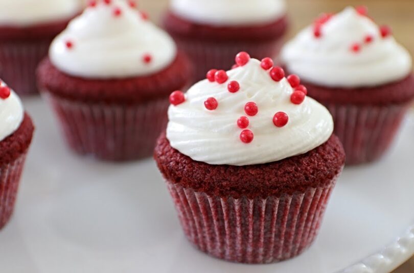 How to Make Red Velvet Cupcakes